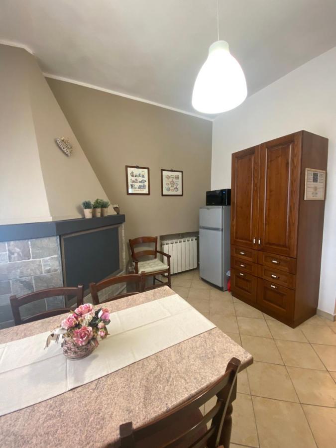 Casato Clavelli 1 Villa Collestatte Exterior photo